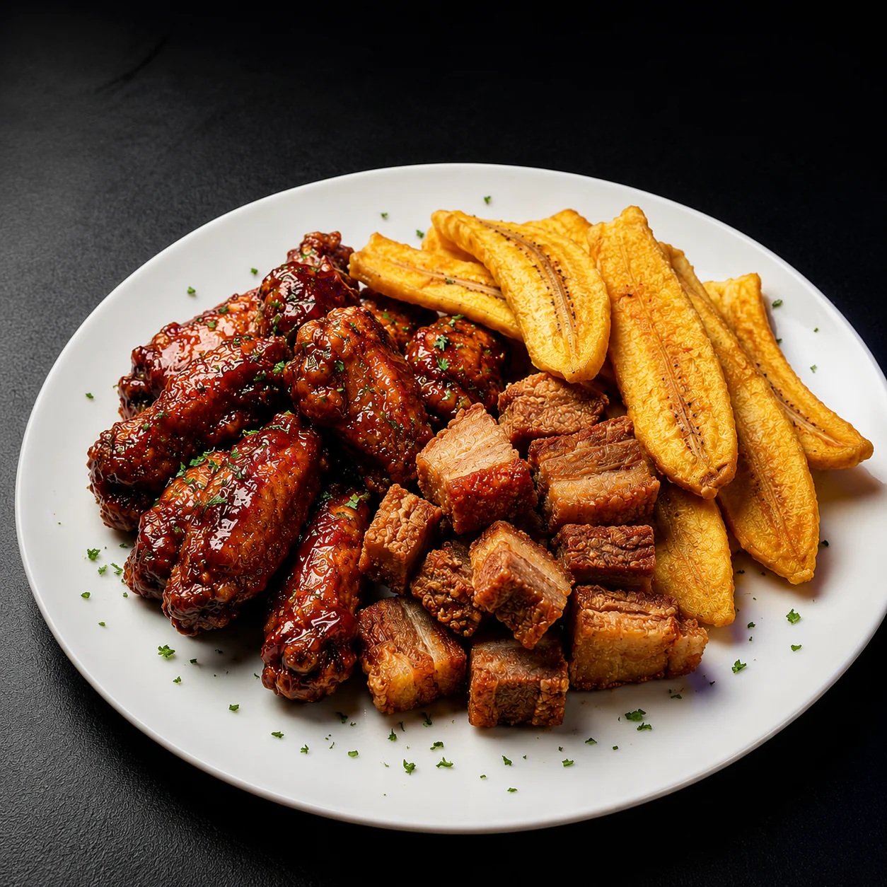 Picada de 20 Alitas + Chicharrones + 2 Cubetazos por $18 en Zone Xtreme VIP