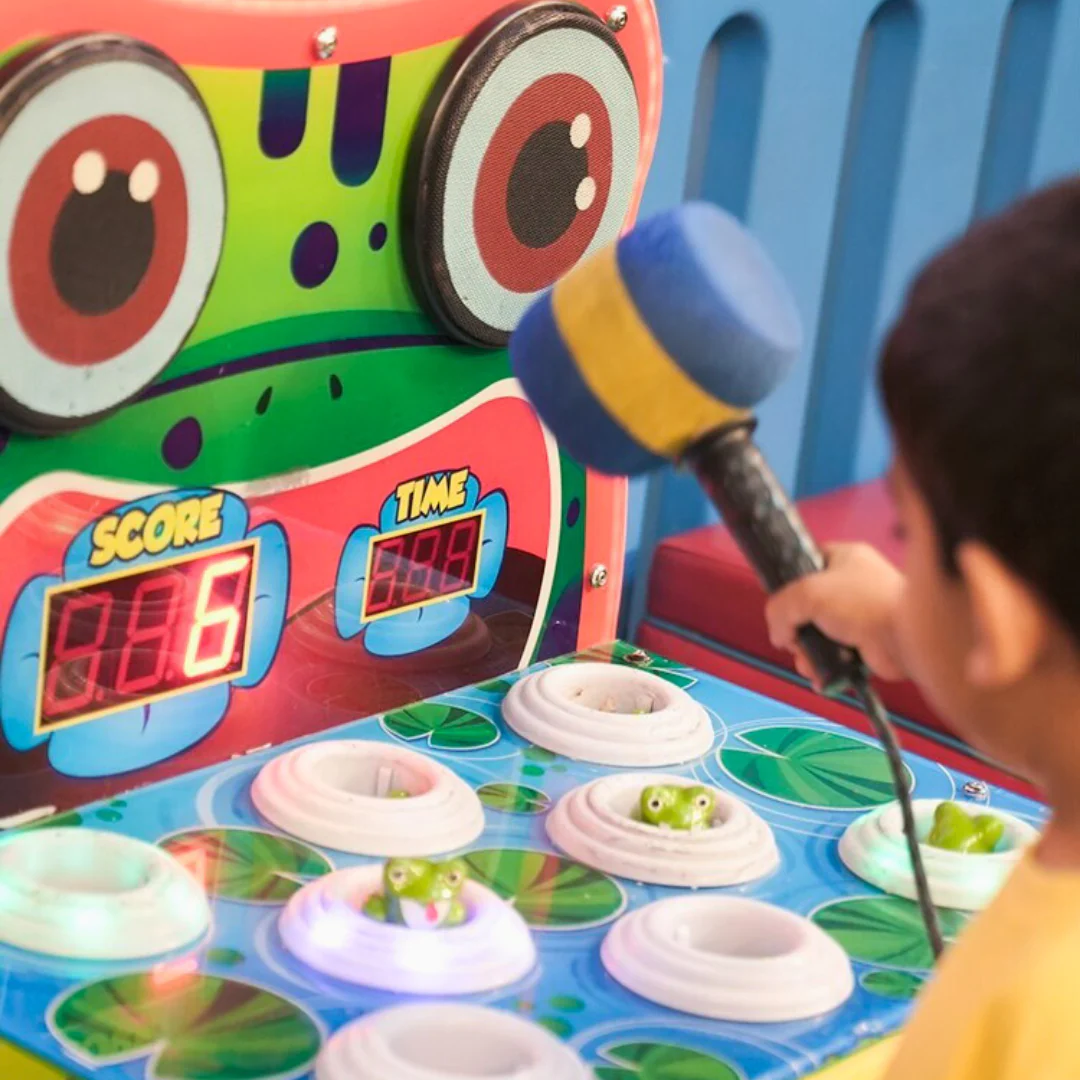 2 Horas de Juegos Ilimitado para 2 Personas + 1 Pizza Regular + 40% Off en HBD desde $15 en Chuck E. Cheese's de Multiplaza - Image 7