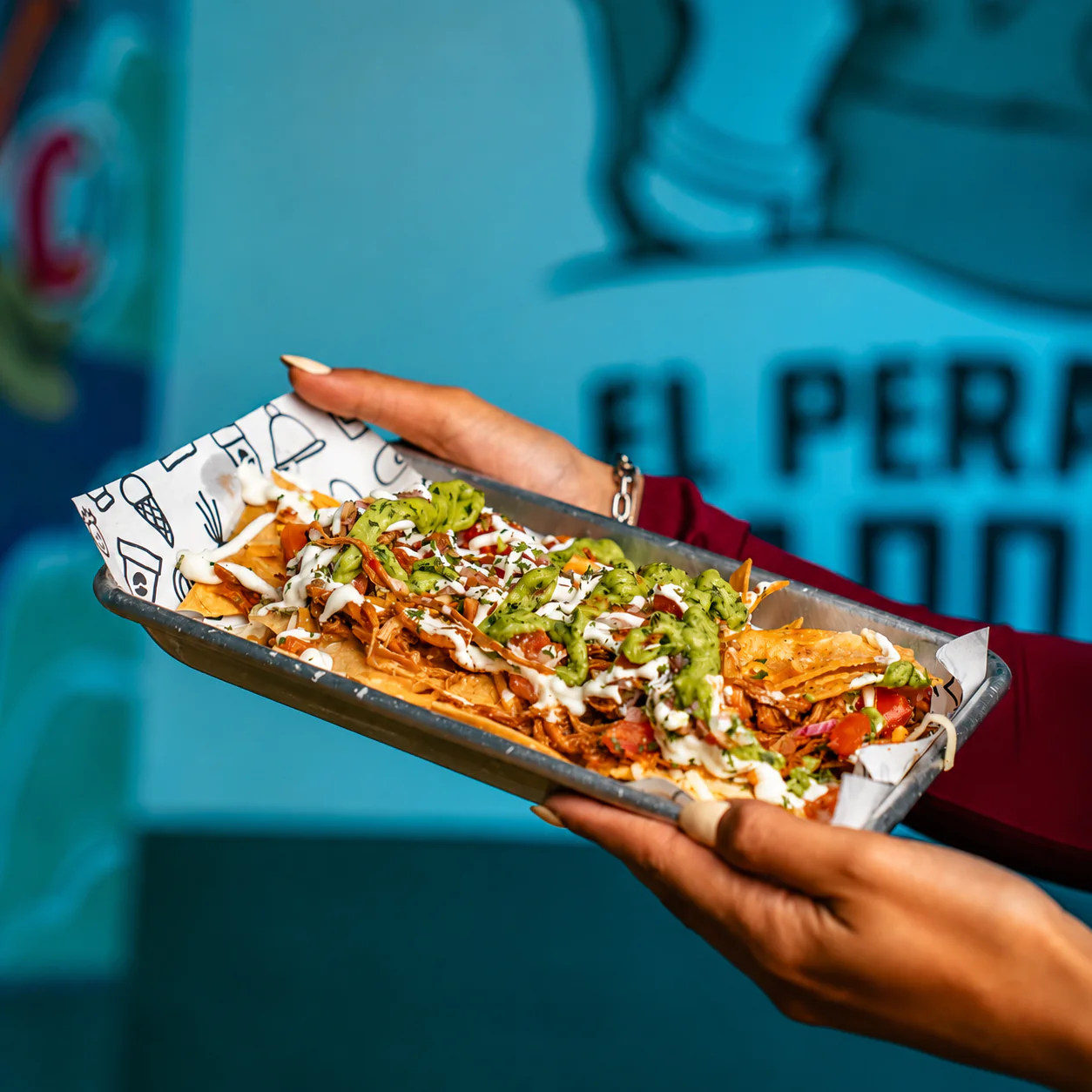 Big Nachos + Jarras Artesanales para compartir desde $20 en El Perico Mañoso - Image 3