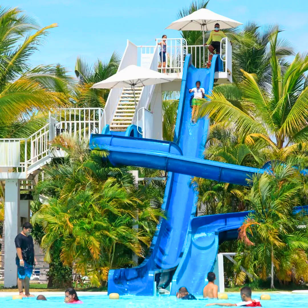 Estadía de 1 o 2 Noches en Playa Blanca Town Center Suites para hasta 4 Personas desde $99 en Beach Houses - Image 3