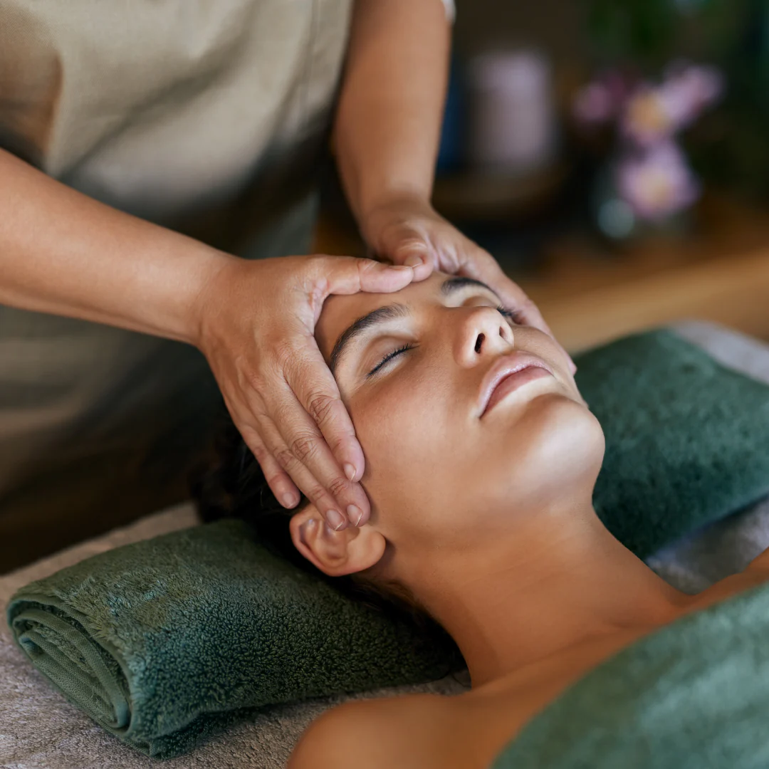 Head Spa Japonés: Experiencia Sensorial completa por solo $29 en Nouva Holistic - Image 5