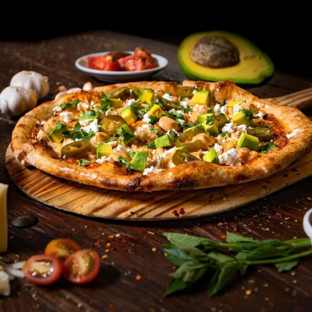 Jarra de Cerveza Clásica + Pizza por $20 en La Rana Dorada de San Francisco - Image 4