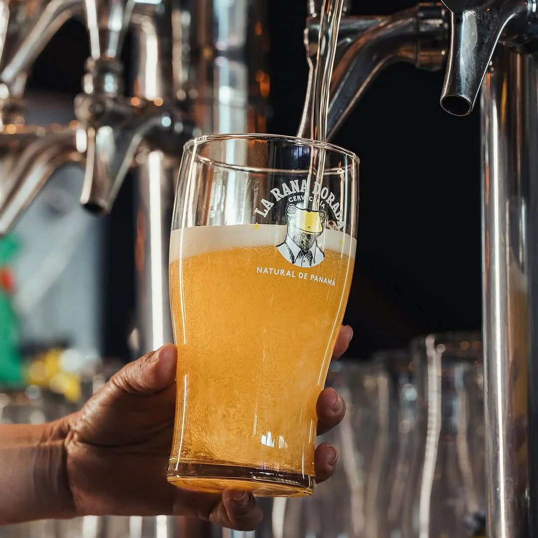 Jarra de Cerveza Clásica + Pizza por $20 en La Rana Dorada de San Francisco - Image 9