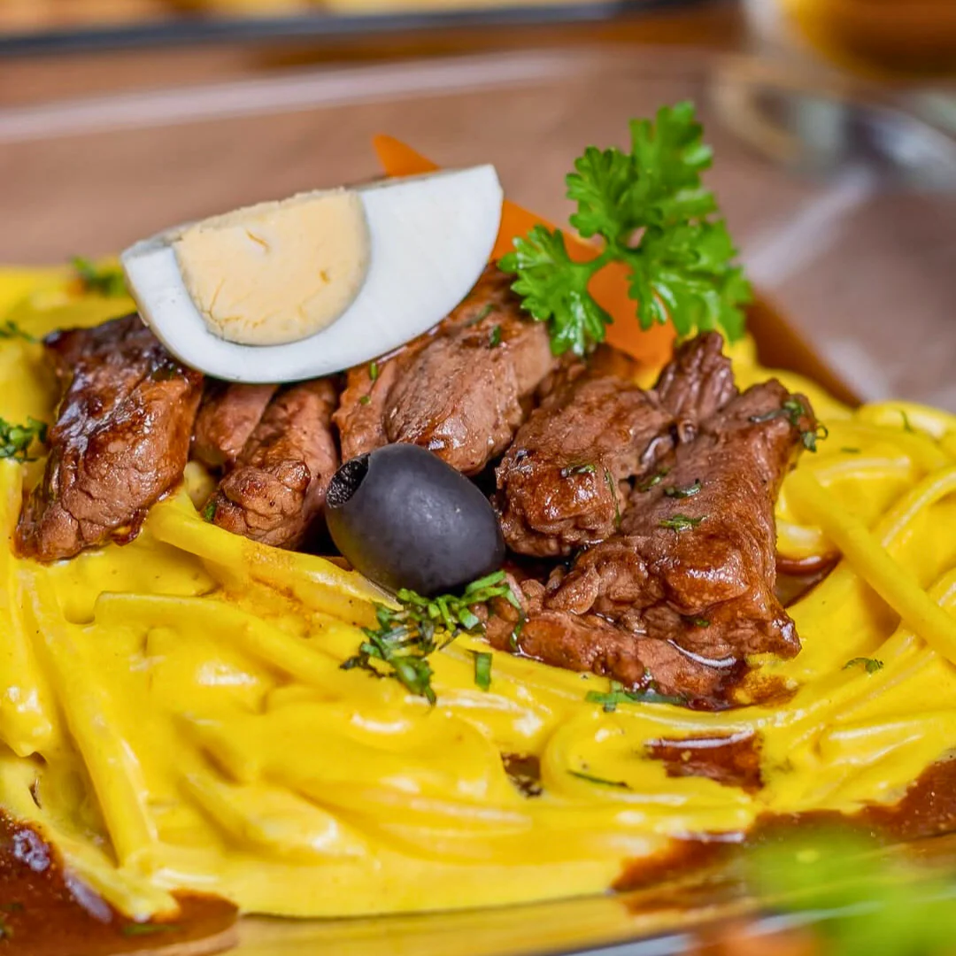 Paga $20 y Consume $40 en Todo el Menú de Comidas y Bebidas en Rico Sabor del Perú | Brisas del Golf - Image 3