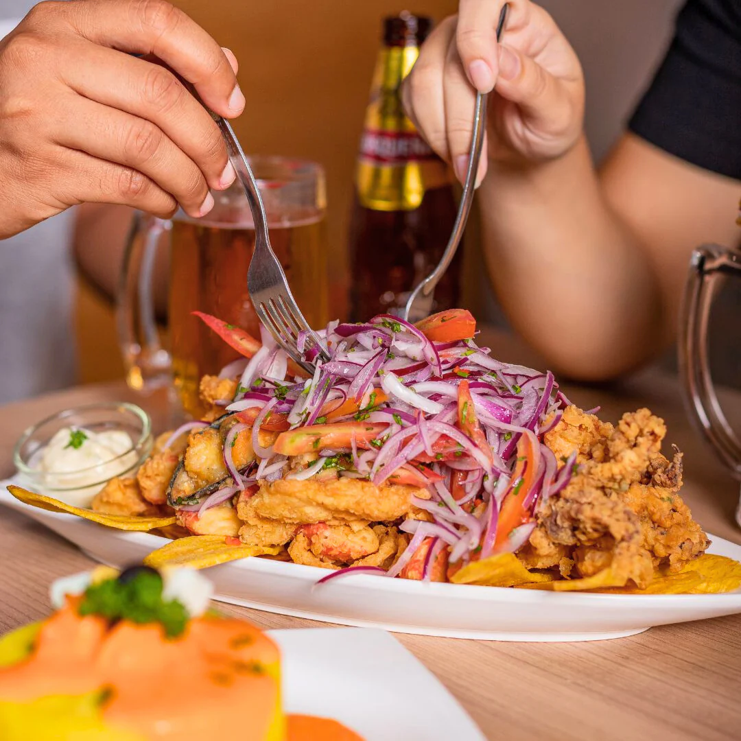 Paga $20 y Consume $40 en Todo el Menú de Comidas y Bebidas en Rico Sabor del Perú | Brisas del Golf - Image 8