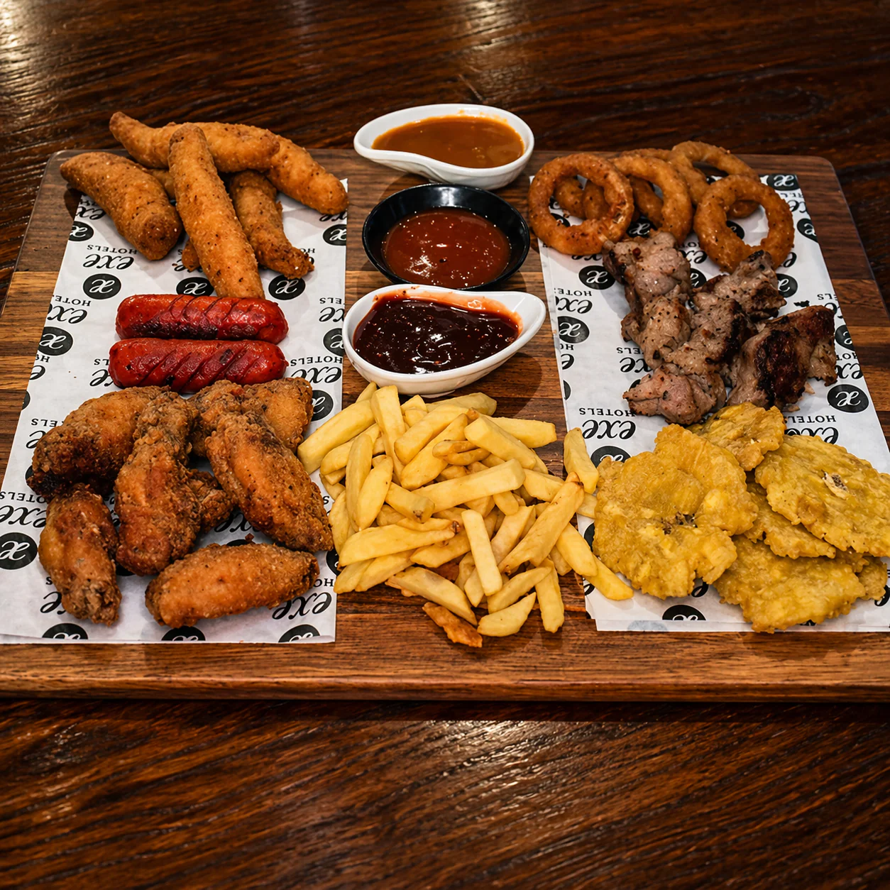 Picada Mixta de Carnes + 2 Cubetazos Nacionales por solo $20 en Exe Lounge Bar by Exe Oriental - Image 3